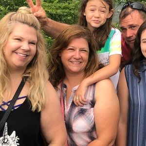 Meet your Posher, Melissa